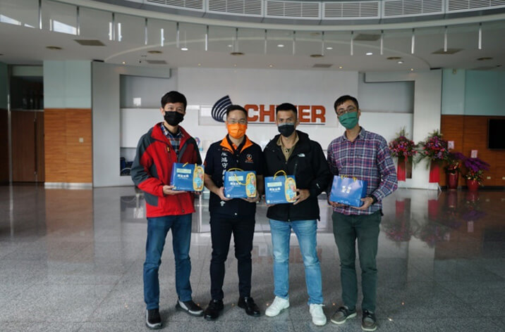 捐贈博幼基金會年節禮盒